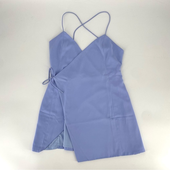 Superdown Luca Wrap Front Blue Dress NWT - Picture 6 of 12